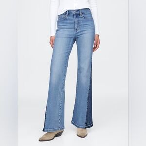 GAP Women's 70s Flare Jeans in Denim Blue